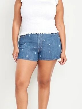 14 • Old Navy • High-Waisted Floral Bleach OG Jean Shorts -- 3-inch inseam